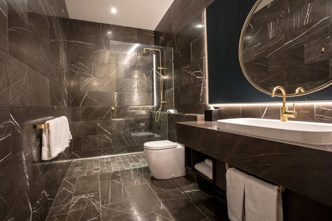 Eatons Hill Hotel - Tourism Adelaide 29