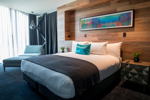 Eatons Hill Hotel - Tourism Adelaide 24