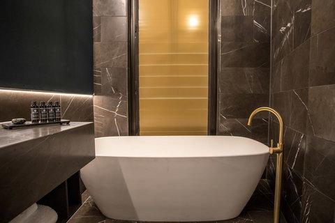 Eatons Hill Hotel - Tourism Adelaide 27