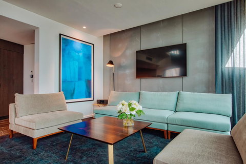 Eatons Hill Hotel - Tourism Adelaide 17