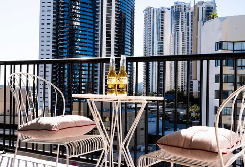 The Island Gold Coast - Tourism Adelaide 5