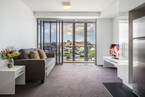 Code Apartments - Tourism Adelaide 15