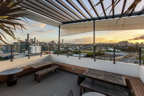 Code Apartments - Tourism Adelaide 16