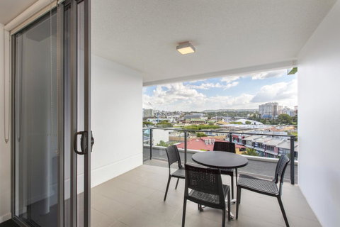 Code Apartments - Tourism Adelaide 39