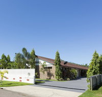 Marcol Place Holiday Apartments - Tourism Adelaide