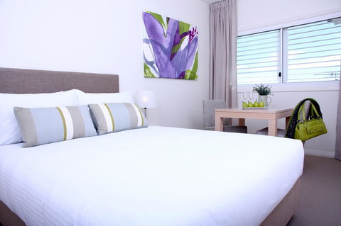 Domain Serviced Apartments - Tourism Adelaide 3