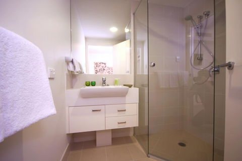 Domain Serviced Apartments - Tourism Adelaide 6