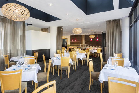 Hotel Grand Chancellor Brisbane - Tourism Adelaide 9