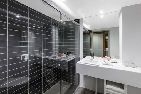 Hotel Grand Chancellor Brisbane - Tourism Adelaide 1