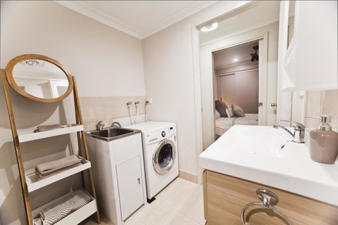 Shasta Place - Tourism Adelaide 18