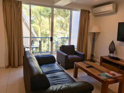 CHA Private Apts Diamond Beach - Tourism Adelaide 10