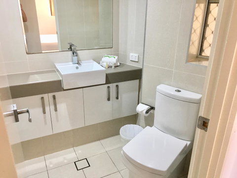 CHA Private Apts Diamond Beach - Tourism Adelaide 18