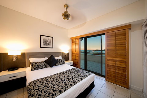 Portside Whitsunday Luxury Holiday Apartments - Tourism Adelaide 19