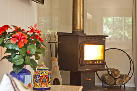 Curtis Falls Cottage - Tourism Adelaide 10