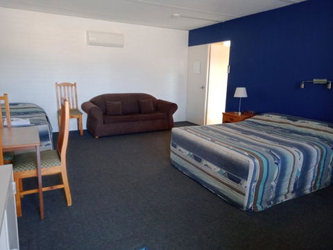 Wedderburn Goldseeker Motel - Tourism Adelaide 3