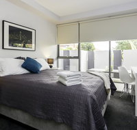 Well-Appointed 3 Bedroom 2 Bath Parking  Pool - Tourism Adelaide