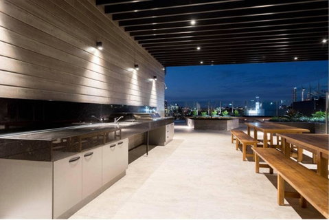 West End Executive Suite, On The Brisbane River. - Tourism Adelaide 3
