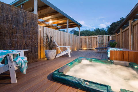 Whitewood Cottage - Secluded Spa - Tourism Adelaide 0
