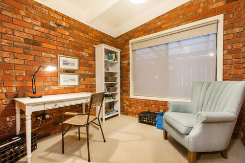 Whitewood Cottage - Secluded Spa - Tourism Adelaide 2