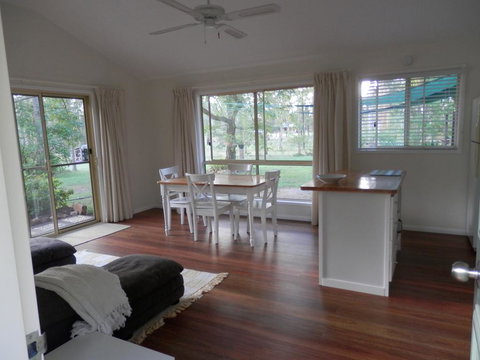 Wondai Hideaway Apartment - Tourism Adelaide 0