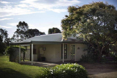 Woongara Cottage - Pet Friendly Country Retreat - Tourism Adelaide 1