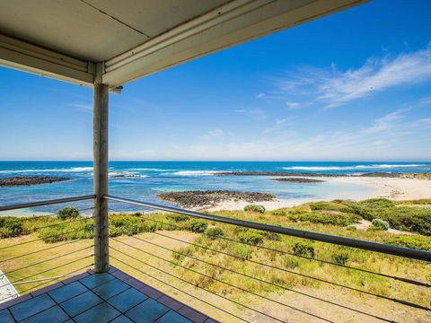 WYTONIA 3 PENTHOUSE - Tourism Adelaide 3