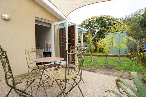 Xanadu Shores - Tourism Adelaide 2