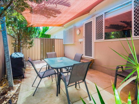 Yamba Daze - Sunset - Pet Friendly - Tourism Adelaide 0