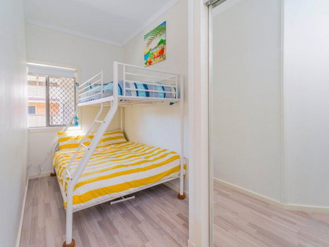 Yamba Daze - Sunset - Pet Friendly - Tourism Adelaide 2