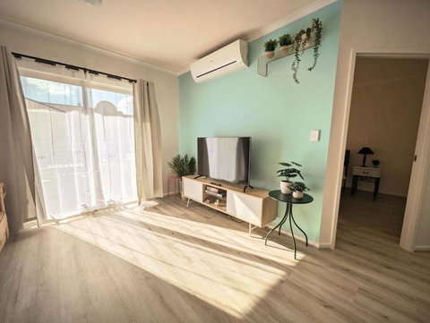 2BR Apartment On Carrington With Car Parking - Tourism Adelaide 3