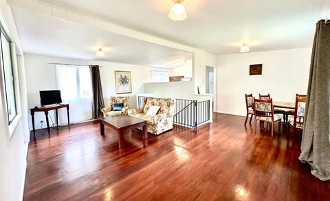 A Comfortable House Close To Westfield - Tourism Adelaide 1