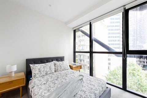 A Comfy 2BR Apt Next To QV & Melbourne Central - Tourism Adelaide 1
