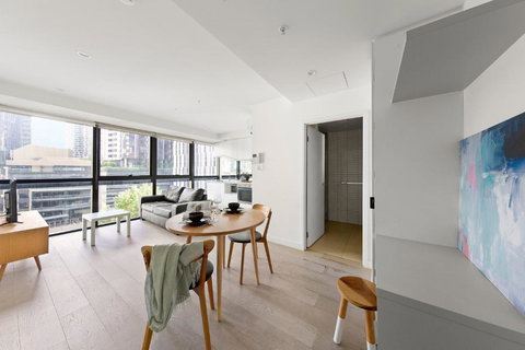 A Comfy 2BR Apt Next To QV & Melbourne Central - Tourism Adelaide 3