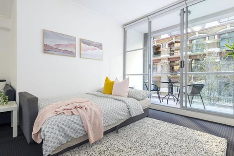 A Comfy Studio For 6 Next To Darling Harbour - Tourism Adelaide 3