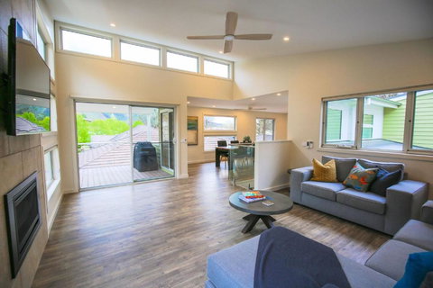 A Pear Tree Loft - Tourism Adelaide 4