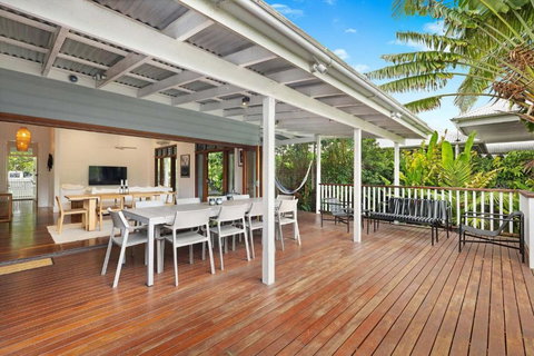 A Perfect Stay - Margaret - Tourism Adelaide 4