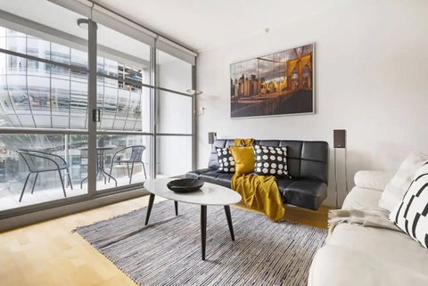 A Stunning & Cozy Studio Next To Darling Harbour - Tourism Adelaide 1