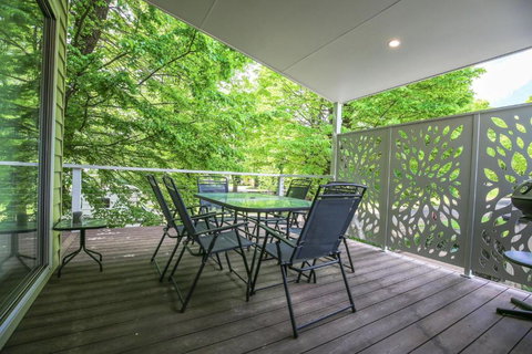 Aberdeen - Tourism Adelaide 4