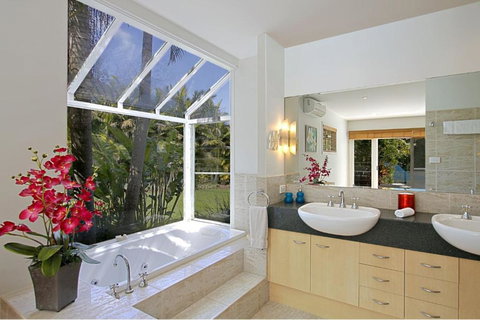 A Perfect Stay - Abode At Byron - Tourism Adelaide 2