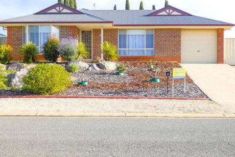 About That Time - Tourism Adelaide 0