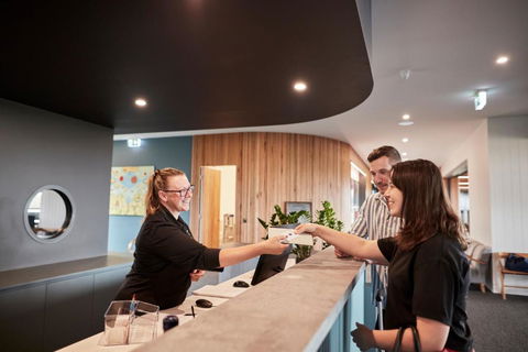 Accommodation @ Curlewis - Tourism Adelaide 4