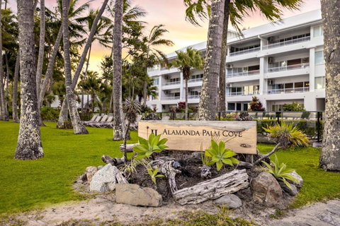 Alamanda Palm Cove By Belle Escapes - Tourism Adelaide 4
