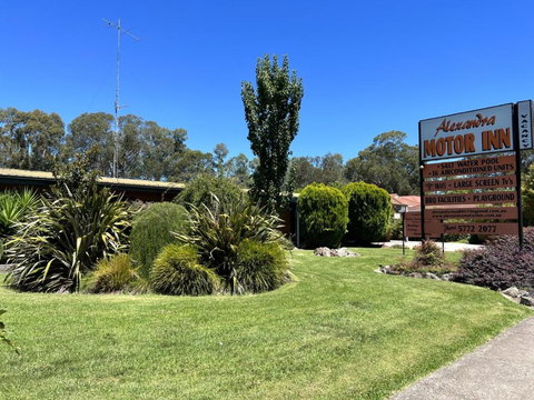 Alexandra Motor Inn - Tourism Adelaide 4