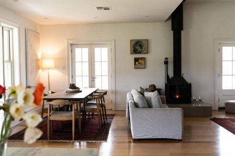 Alkina Old Quarter Luxury Accommodation - Tourism Adelaide 1