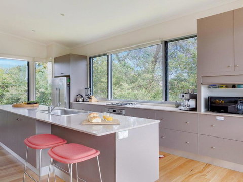 Aloha - Tourism Adelaide 2