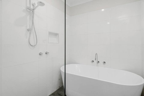 Alpine Hills Hideaway - Tourism Adelaide 4