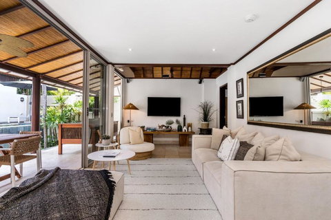 Amala Villa - Tourism Adelaide 1