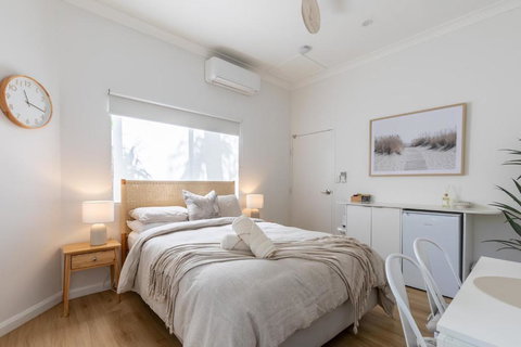 Amare In Agnes Water - Tourism Adelaide 0