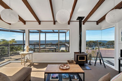 Amazing Views At Hyams Beach - Tourism Adelaide 2