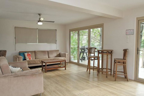 AMITY BEACHHOUSE - Tourism Adelaide 2